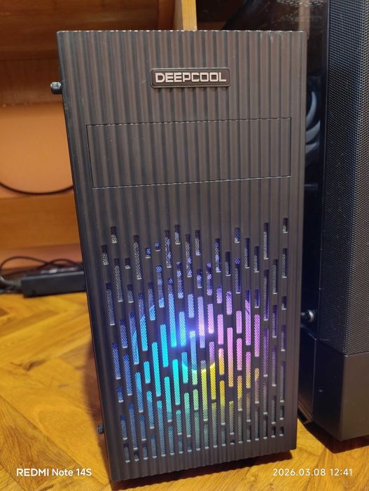 Геймърски комп - средно ниво