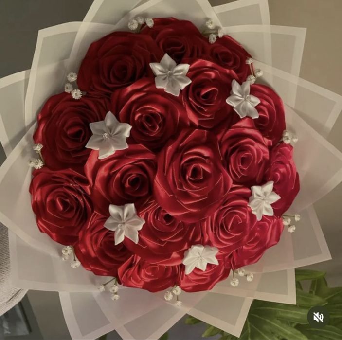 Букеты из атласных лент