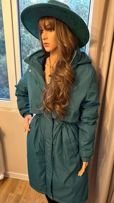 Дълга парка с качулка