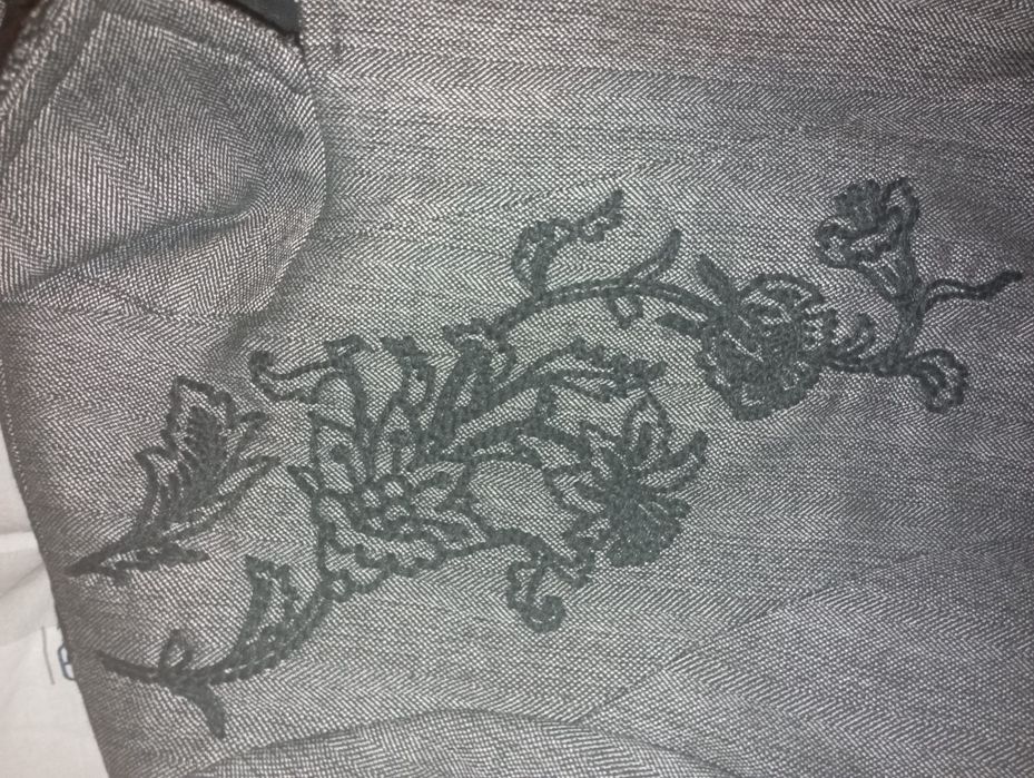 Женский серый пиджак More&More