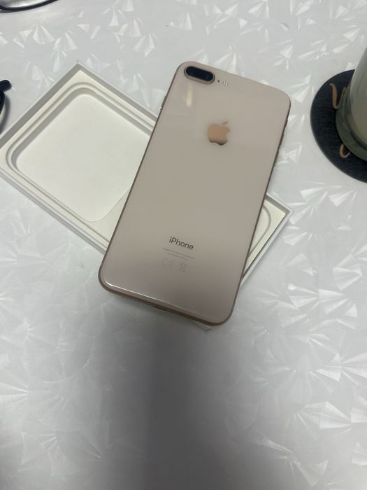 Vand iphone 12 si 7plus