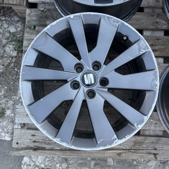 Алуминиеви джанти Seat 7J R16 ET 46 5x100 57.1 mm 6JA601025C ном 951