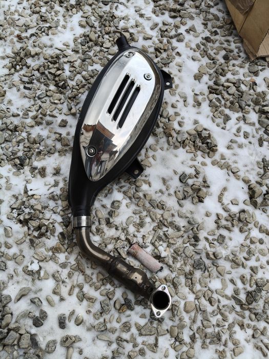 Vespa GTS evacuare akrapovic