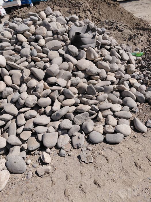 Samarqand qayroģi 5 kub bor 1 kubi 1 mln so'm kelishiladi