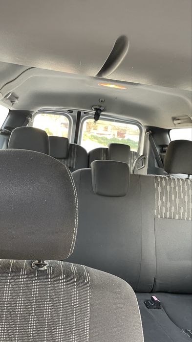 Dacia Logan MCV 2010 7 locuri