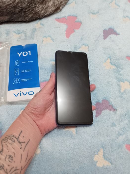 Продам Телефон vivo y01.б/у