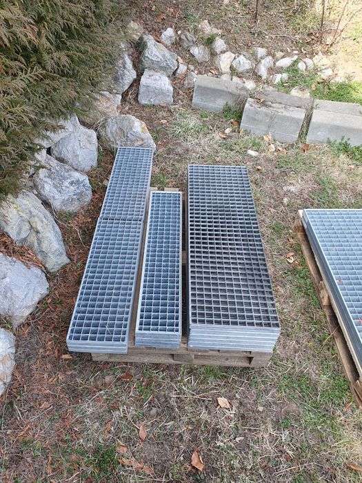 Gratare metalice galvanizate zincate noi 3-4-5cm grosime