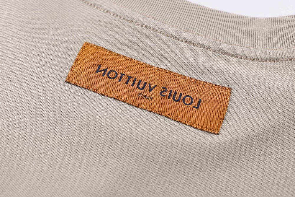Tricou Louis Vuitton Premium