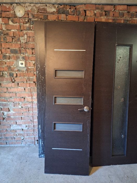 Продам межкомнатные двери