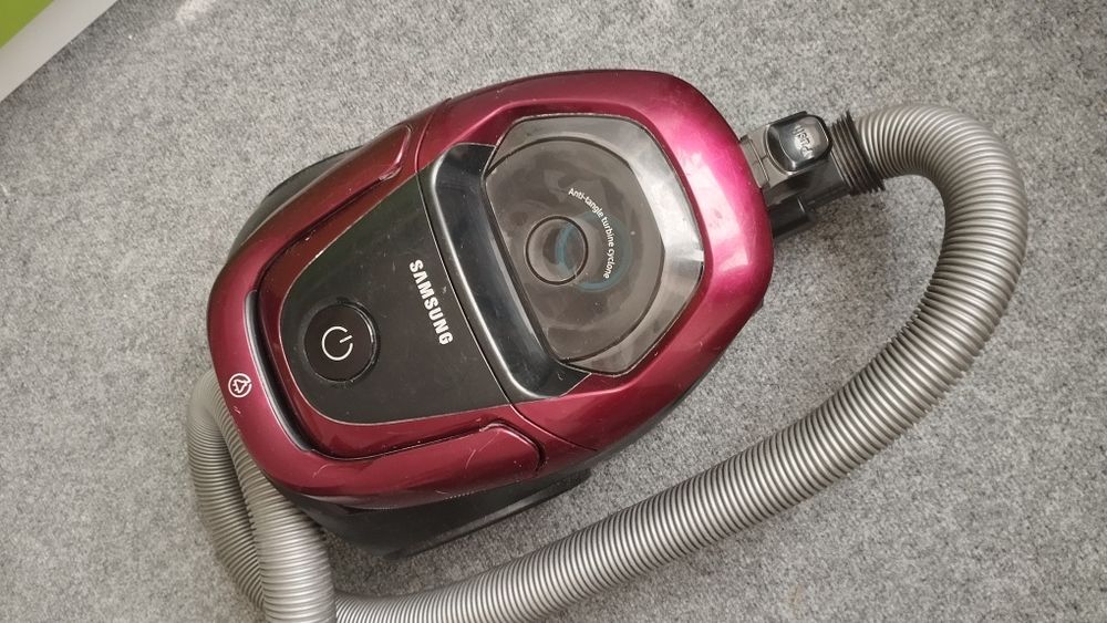 Продам пылесос Samsung