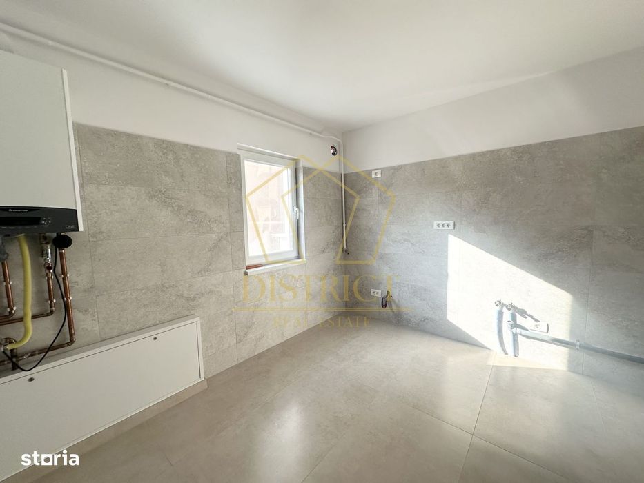 Apartament cu 4 camere decomandat | Etaj 1 | Complexul Studentesc — fotografia 3