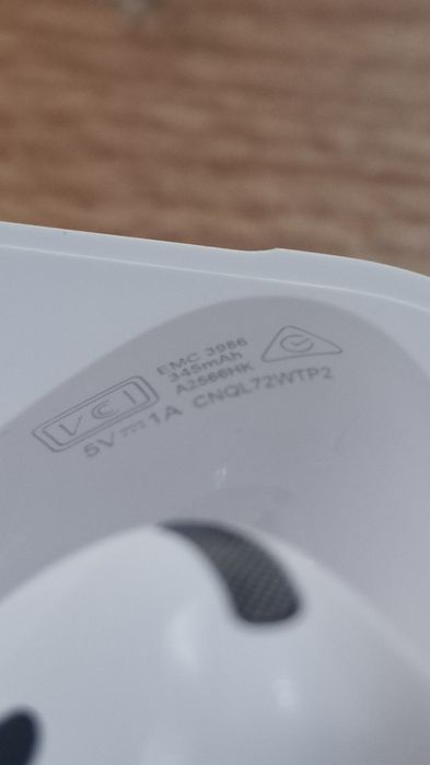 AirPods 4 ANC Originale •  Factură iStyle •  Garanție AppleCare+