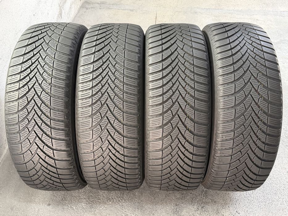 205/60/16 Semperit 4Броя: 170€ 6.5мм