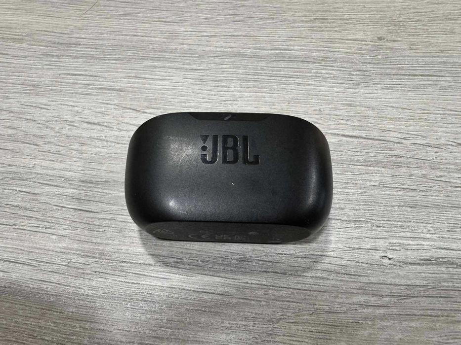 Безжични слушалки JBL Wave Buds