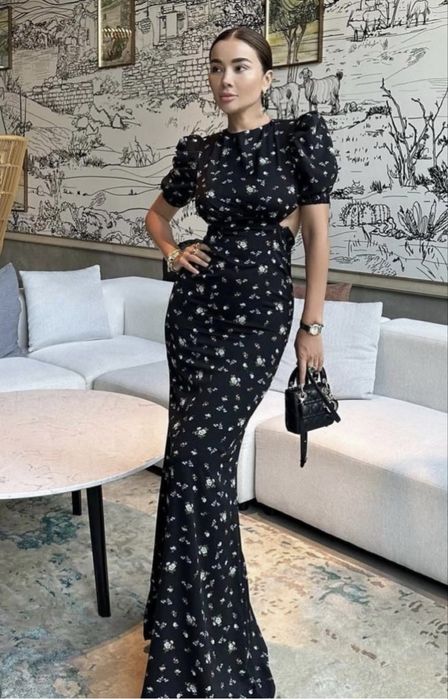 Продам Платье Платье