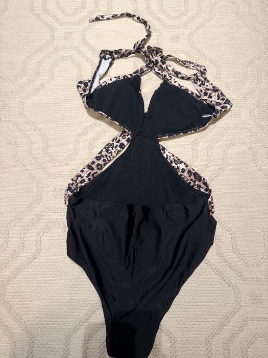 Нов цял дамски бански размер L/XL