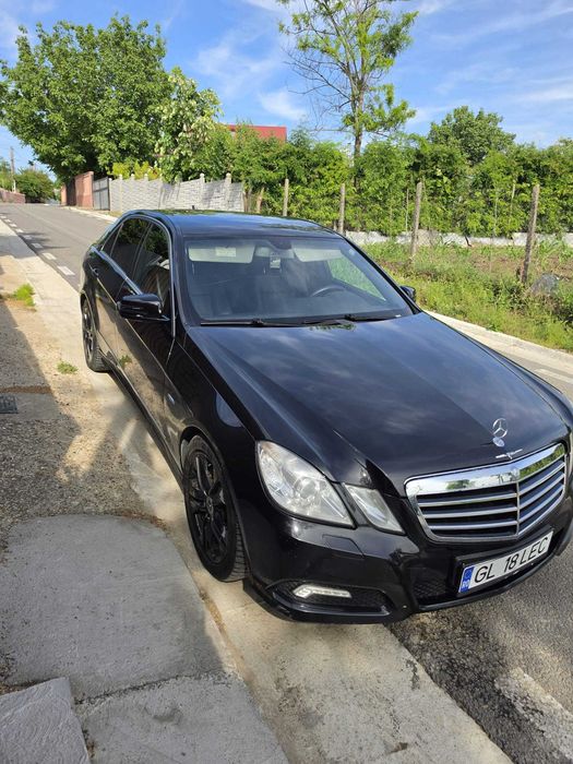 MERCEDES-BENZ E-Class 2011 — imagine 5