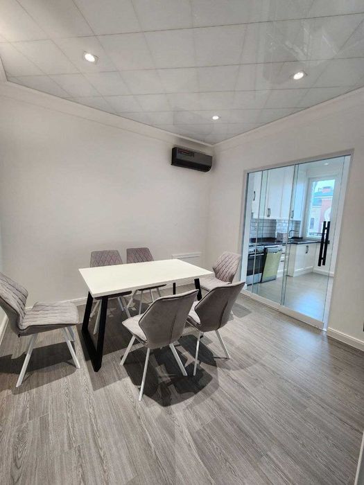 Сдается в аренду долгосрочно 4-комнатная квартира в ЖК Cambridge