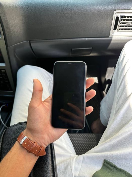 Айфон 11 каробкаси йок