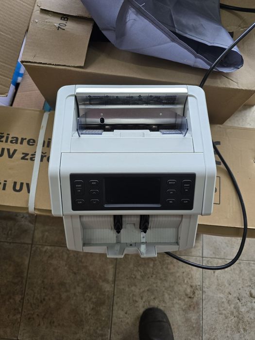 Банкнотоброячна машина SAFESCAN 2250 G2