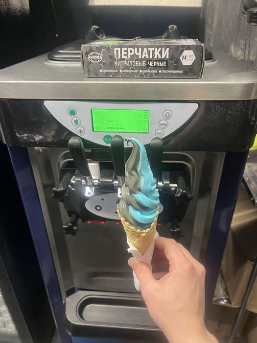 Фризера для мороженного huracan