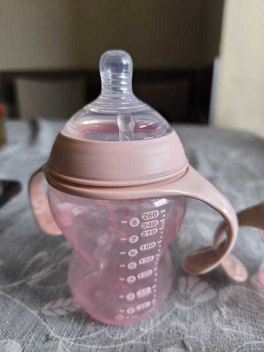 Бебешки шишета против колики