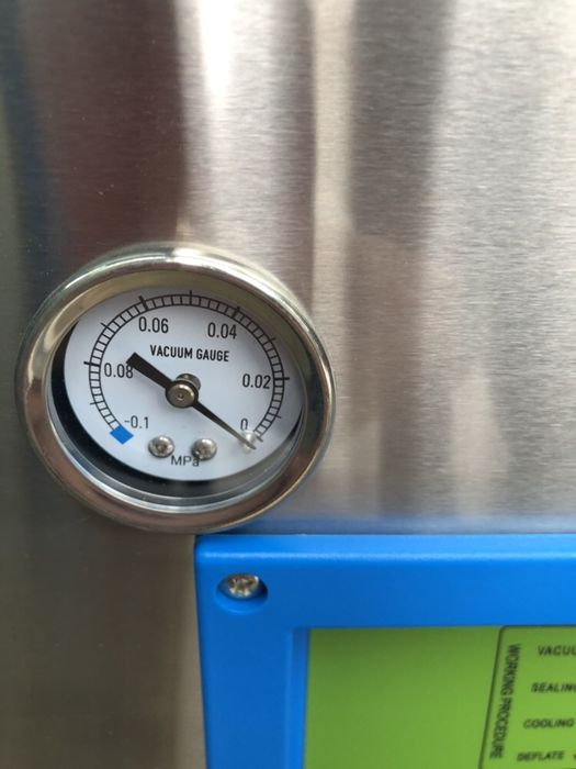 Професионални Вакуум Машина.