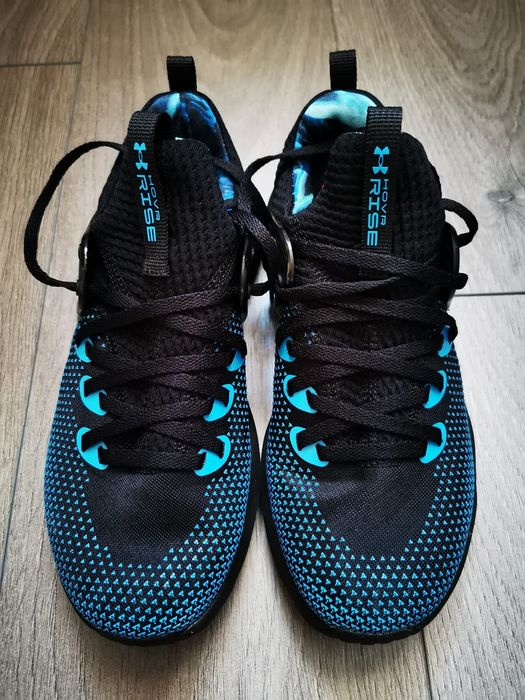 Adidasi stare impecabila Under Armour