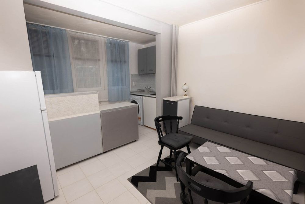 Дава се под наем Едностаен апартамент в София, Люлин 3 - 30 кв.м за 382.5 € - Снимка #4