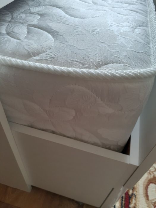 Детская кровать двухярусная