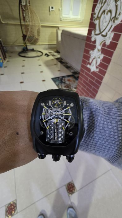 JACOB&CO Bugatti chiron mexanizm yaponski