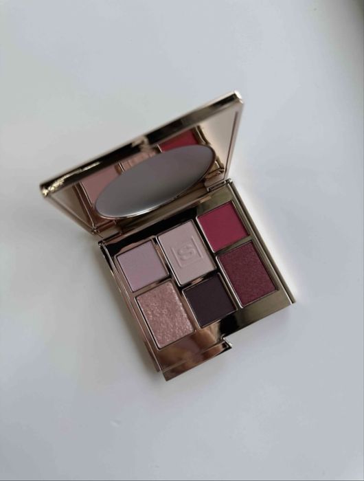 Продам палетку теней от Sen Sulu