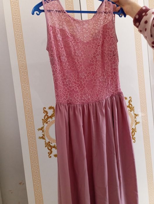 Продается платье