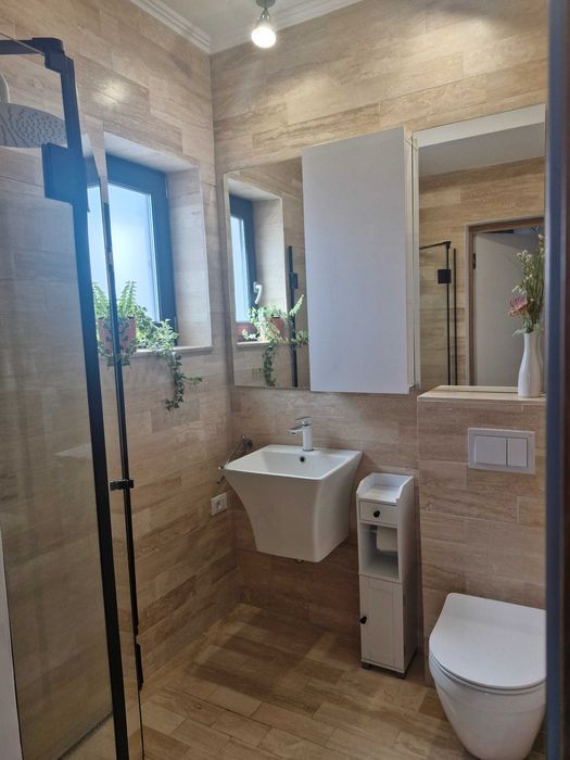 Apartament 3 cam, central, bloc nou