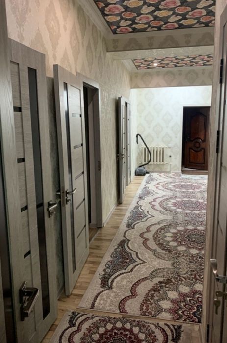 Evro remont uy jixozlari b-n ijaraga beriladi.Shaxar markazida (Ganga)