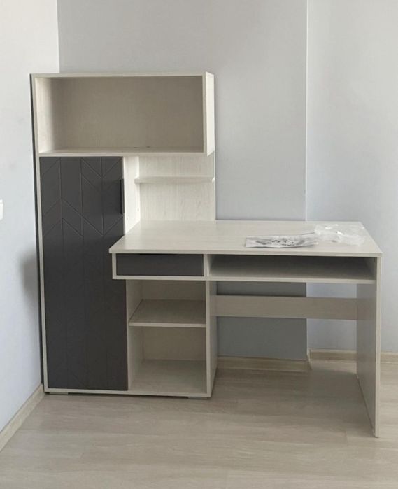 Продам писменный стол