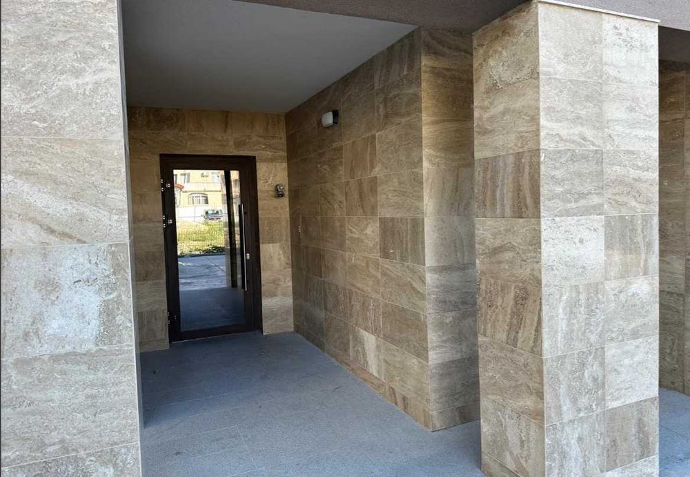 Дава се под наем Двустаен апартамент в к.к. Св.Св. Константин и Елена - 78 кв.м за 650 € - Снимка #11