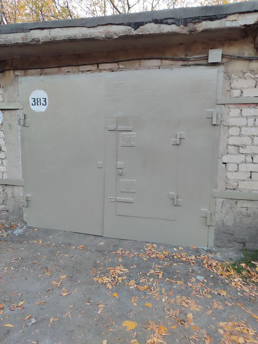 Продам капитальный гараж