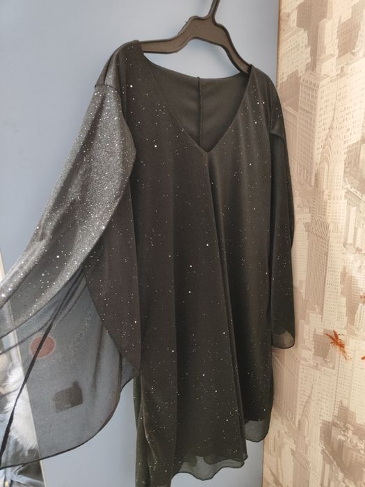 Женское вечернее платье