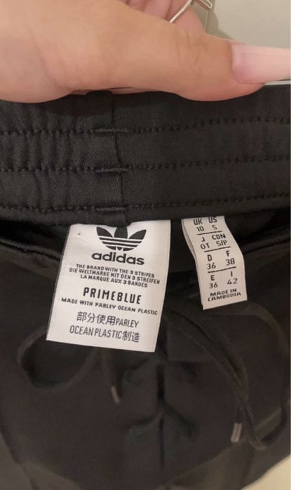 Pantaloni scurti Adidas