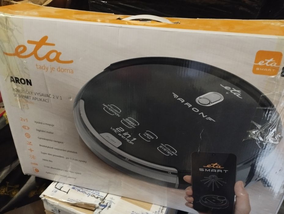 Роботизирана прахосмукачка с моп ETA Aron 2512 90000  Wi-Fi  Li-Ion батерия 14.4 V 300 мл  самозареждаща се  жироскопична навигация  черна