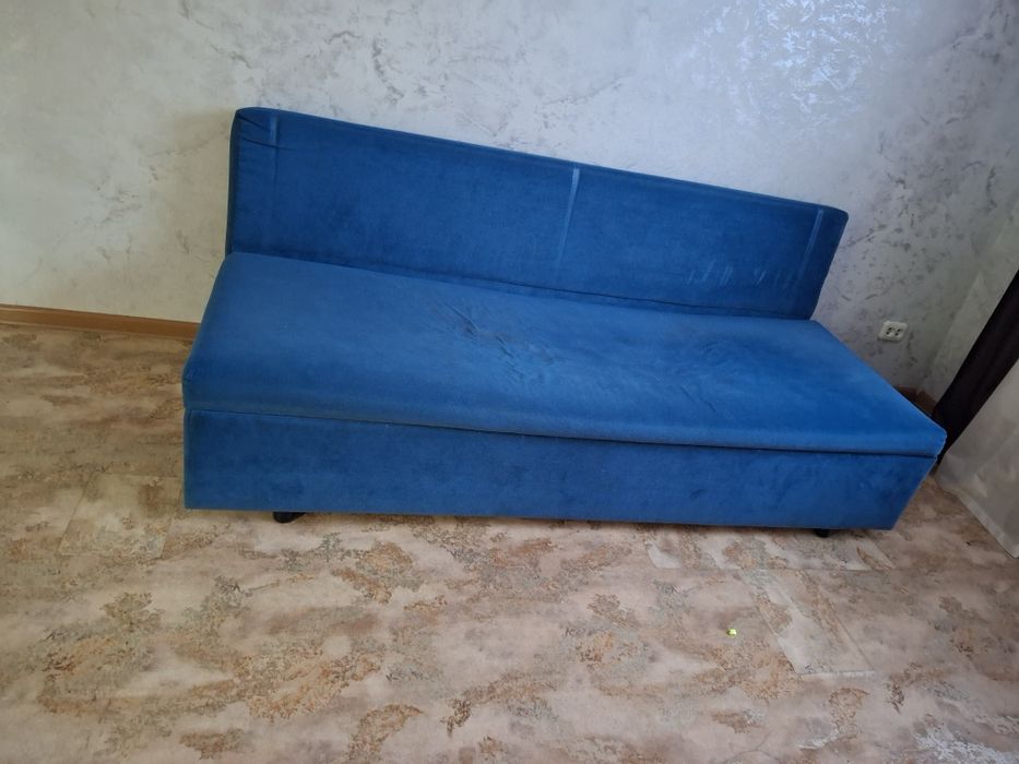 Продам диван тахта