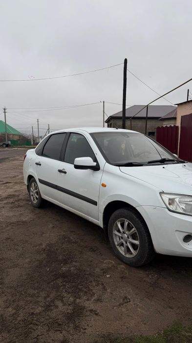 Легковой автомобиль