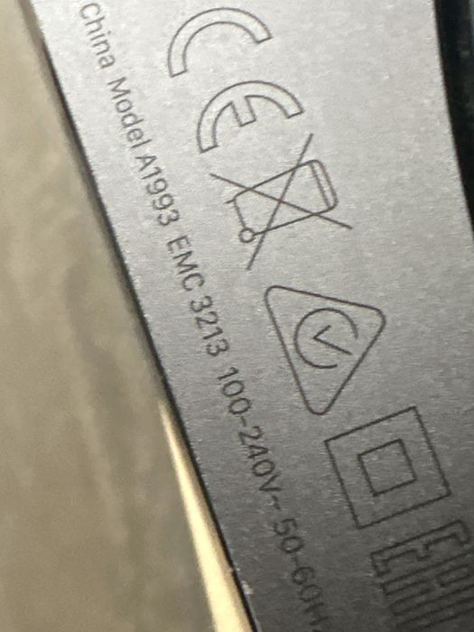 Mac mini 2018 /procesor Qoad-Core intel 3,6 GHz Core i3