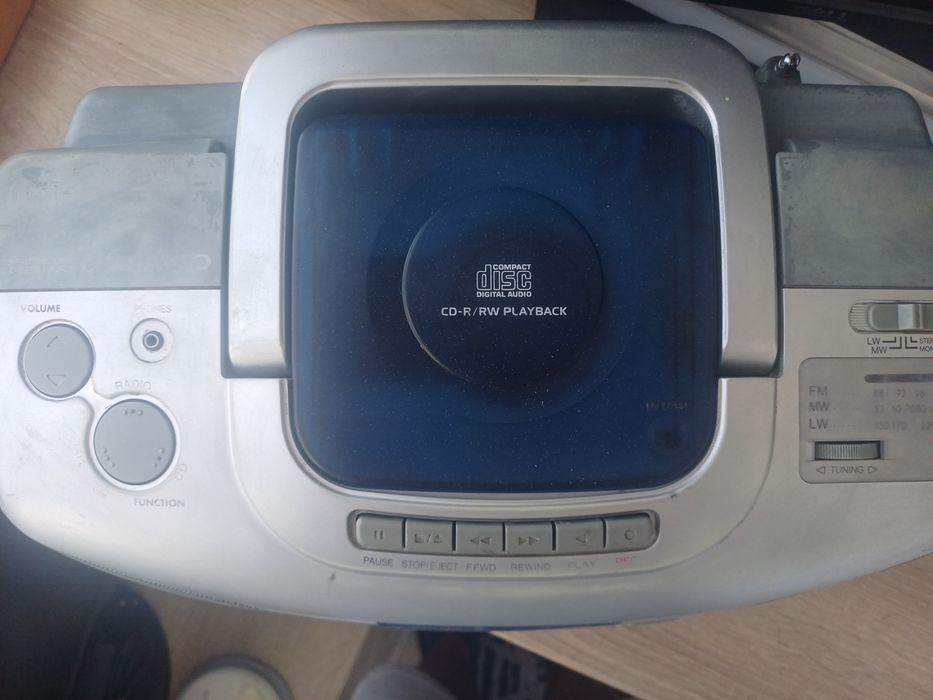 Casetofon retro Aiwa CSD-A100