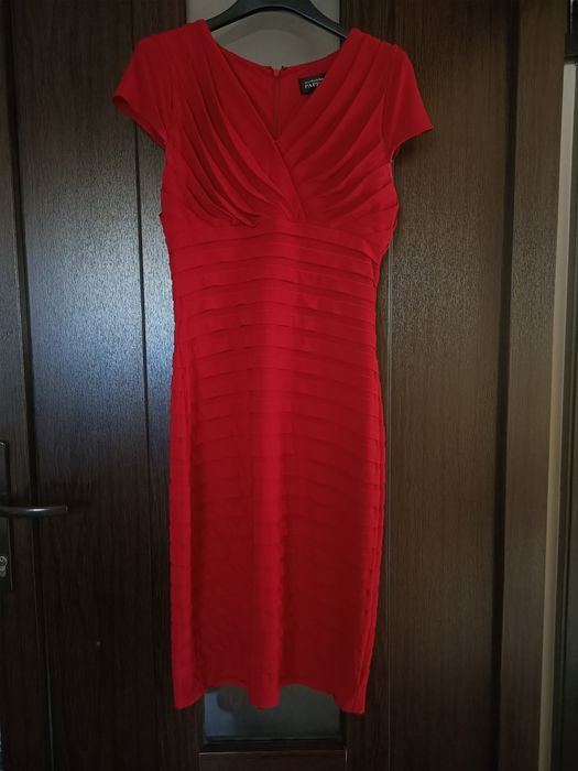 Rochie roșie mărimea m