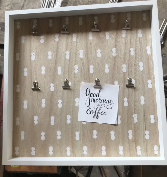 Дъска за снимки или ключове- идеална за вашия нов апартамент