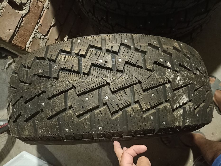 Колеса шины в комплекте