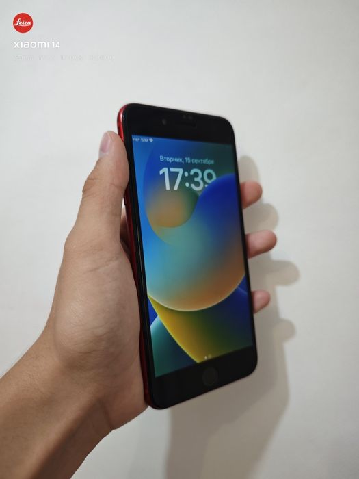 iPhone 8 Plus (64 ГБ, АКБ - 79%).