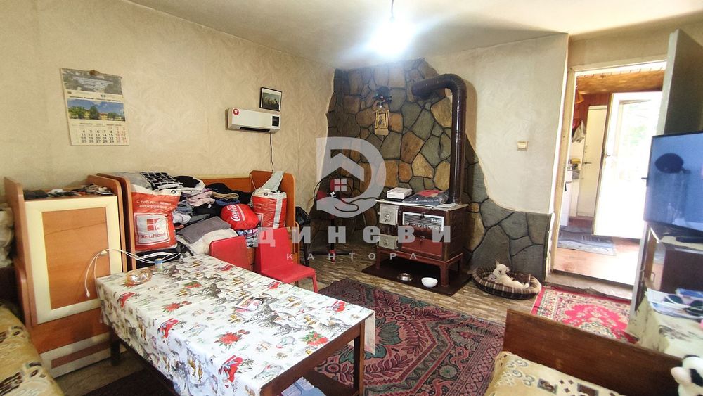 Къща в Стара Загора, област-с.Тракия площ 62 цена 55000